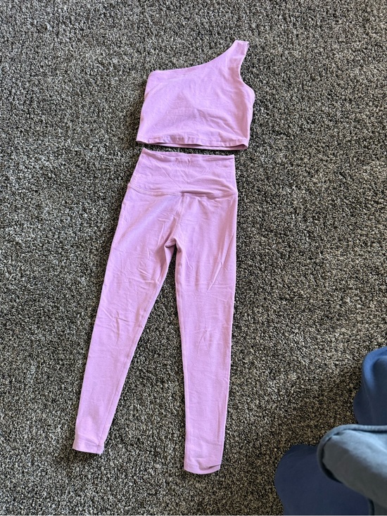 Beyond Yoga Pants - Beyond yoga One-Shoulder Lavender Pink set.
